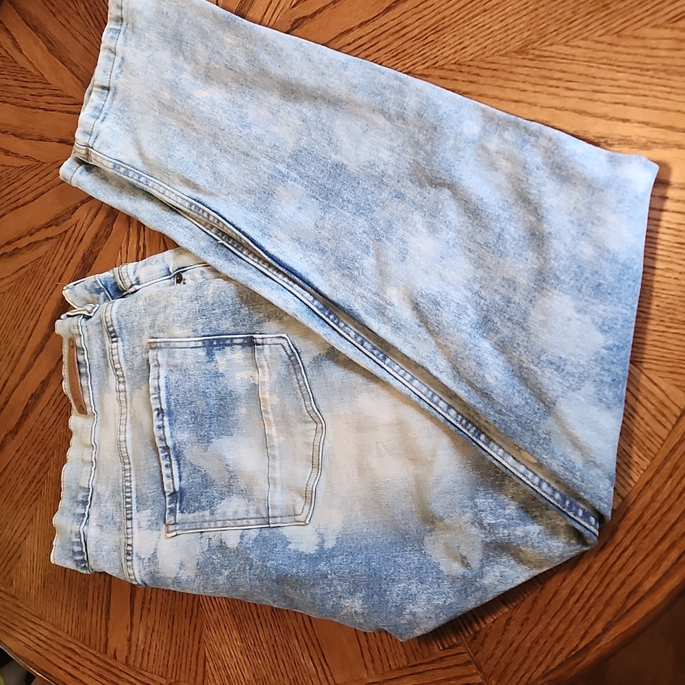 Evolution Jeans